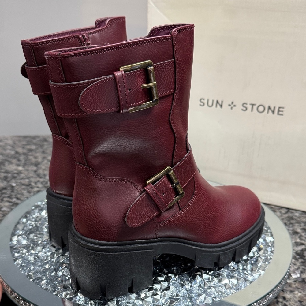 Sun + Stone Women's Burgundy Combat Boots NEW 5